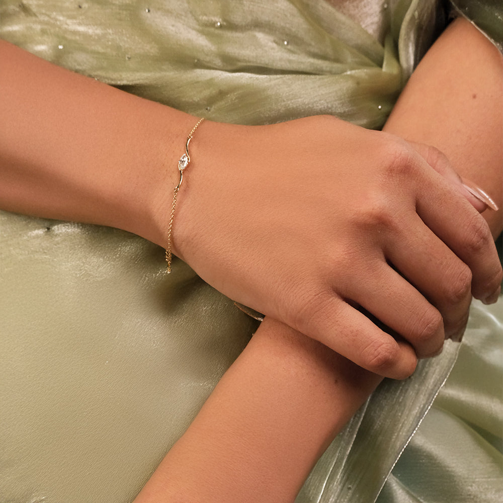 Marquise Diamond Wave Bracelet in 9K/14K Gold | 0.20 Ct Lab Grown